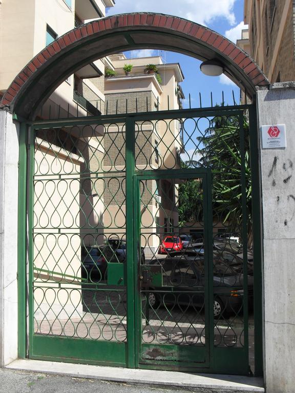 J&b Bed & Breakfast Roma